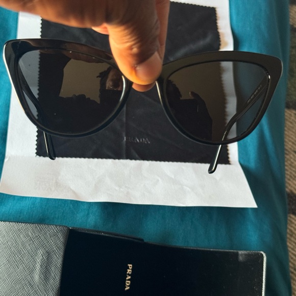 Women Prada cat eye glasses - Picture 4 of 6